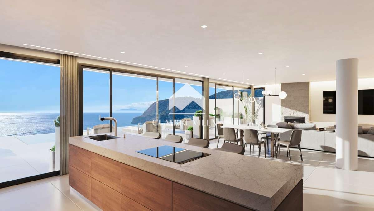 Chalet de 4 habitaciones en La Herradura en venta con piscina garaje - 2.100.000 € (Ref: 6968971)