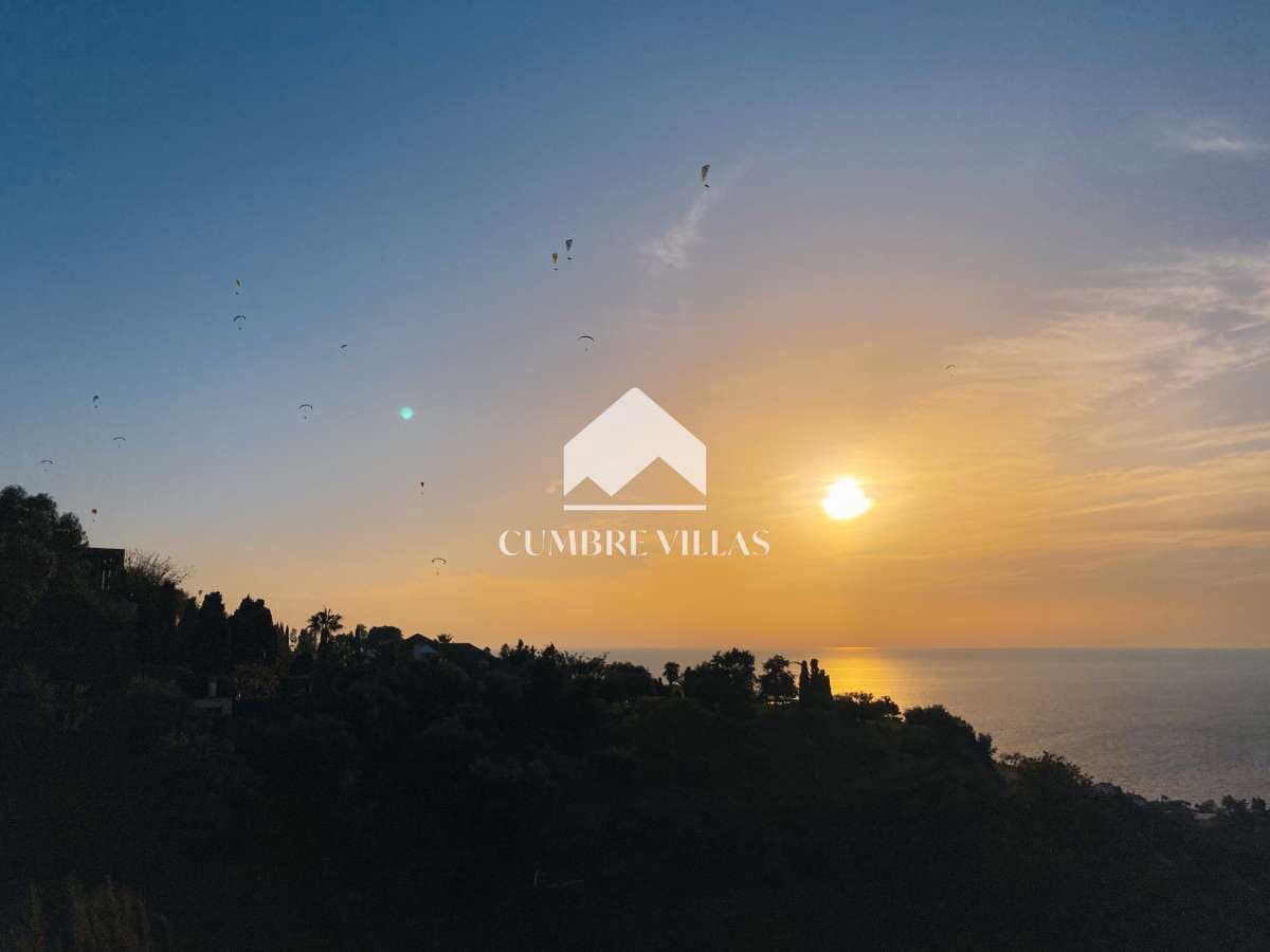 Chalet de 4 habitaciones en La Herradura en venta con piscina garaje - 2.100.000 € (Ref: 6968971)