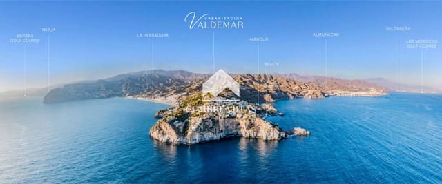 Chalet de 4 habitaciones en La Herradura, Almuñécar en venta con piscina garaje - 2.100.000 € (Ref: 6968971)