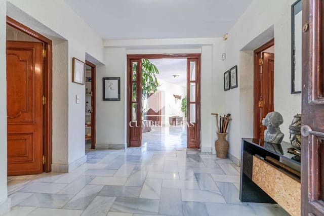 11 soveværelse Villa til salg i Salobreña med swimmingpool - € 2.495.000 (Ref: 7149341)