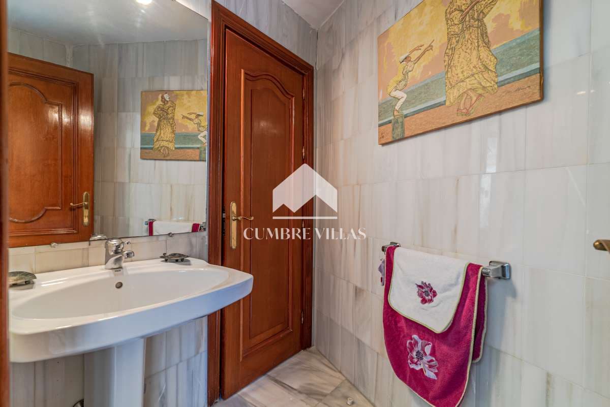 11 slaapkamer Villa te koop in Salobrena met zwembad - € 2.495.000 (Ref: 7149341)