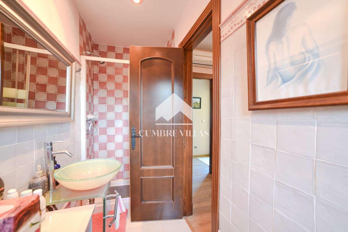 6 soveværelse Villa til salg i Salobrena med swimmingpool garage - € 1.189.000 (Ref: 7284803)