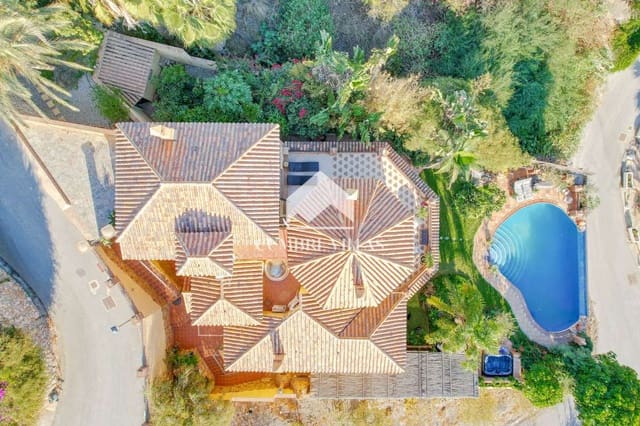 6 slaapkamer Villa te koop in Salobreña met zwembad garage - € 1.189.000 (Ref: 7284803)