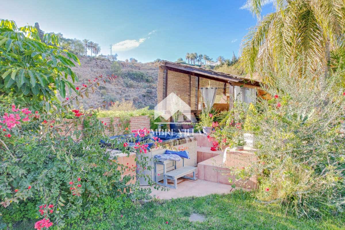 6 soveværelse Villa til salg i Salobrena med swimmingpool garage - € 1.189.000 (Ref: 7284803)