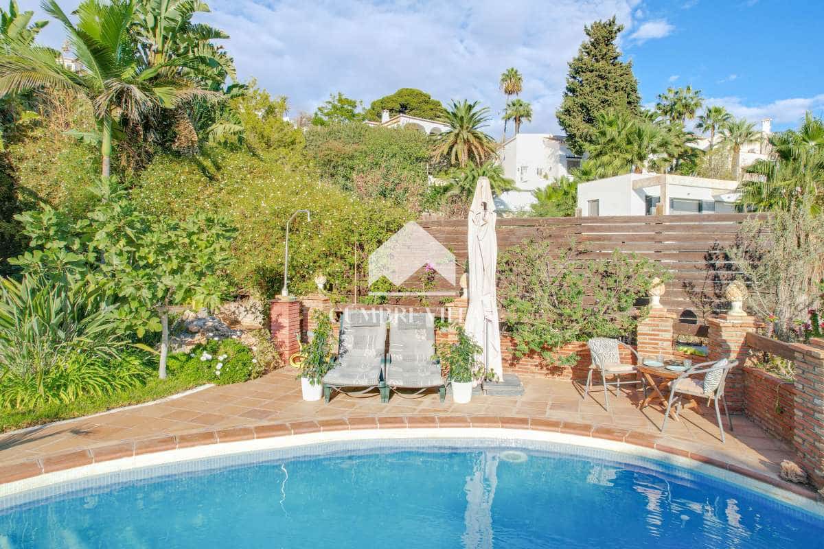 6 soveværelse Villa til salg i Salobrena med swimmingpool garage - € 1.189.000 (Ref: 7284803)