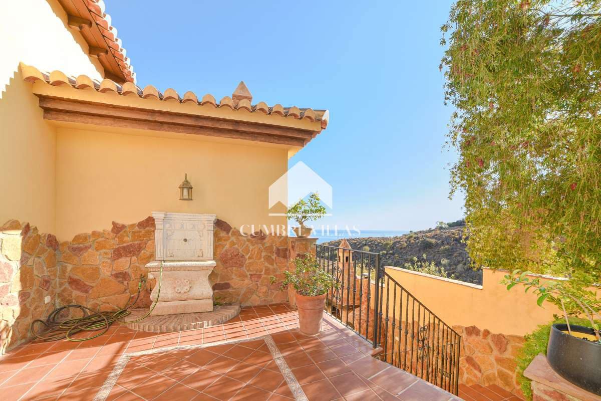 6 soveværelse Villa til salg i Salobrena med swimmingpool garage - € 1.189.000 (Ref: 7284803)