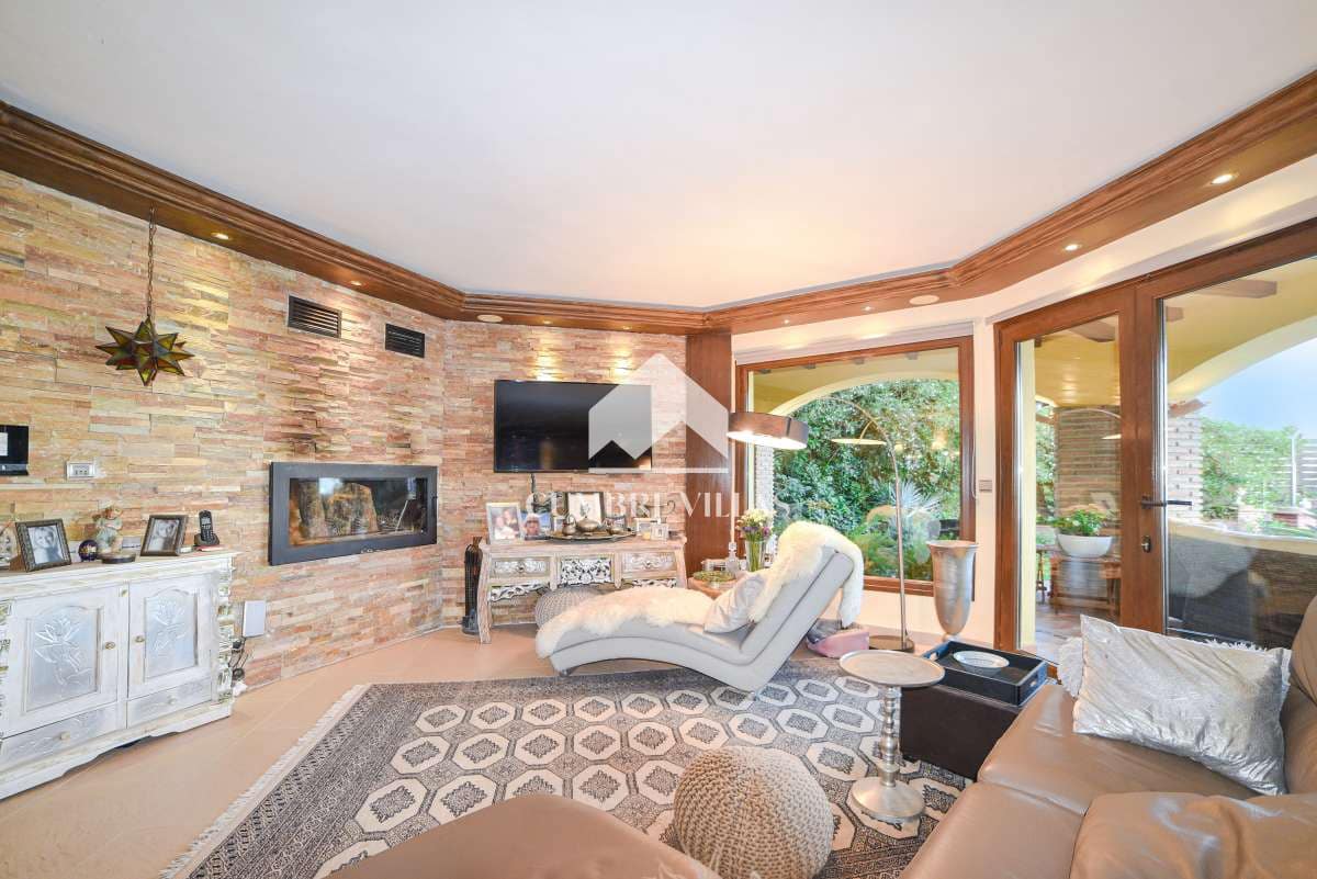 6 soveværelse Villa til salg i Salobrena med swimmingpool garage - € 1.189.000 (Ref: 7284803)