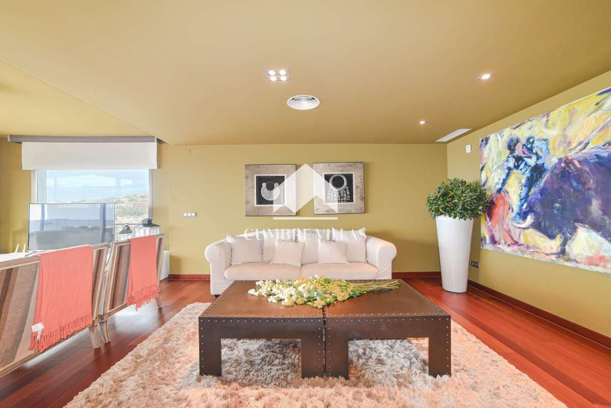 4 slaapkamer Villa te koop in Almunecar met zwembad - € 1.100.000 (Ref: 7290013)