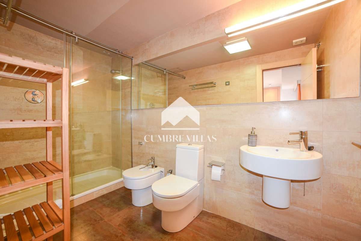 4 slaapkamer Villa te koop in Almunecar met zwembad - € 1.100.000 (Ref: 7290013)