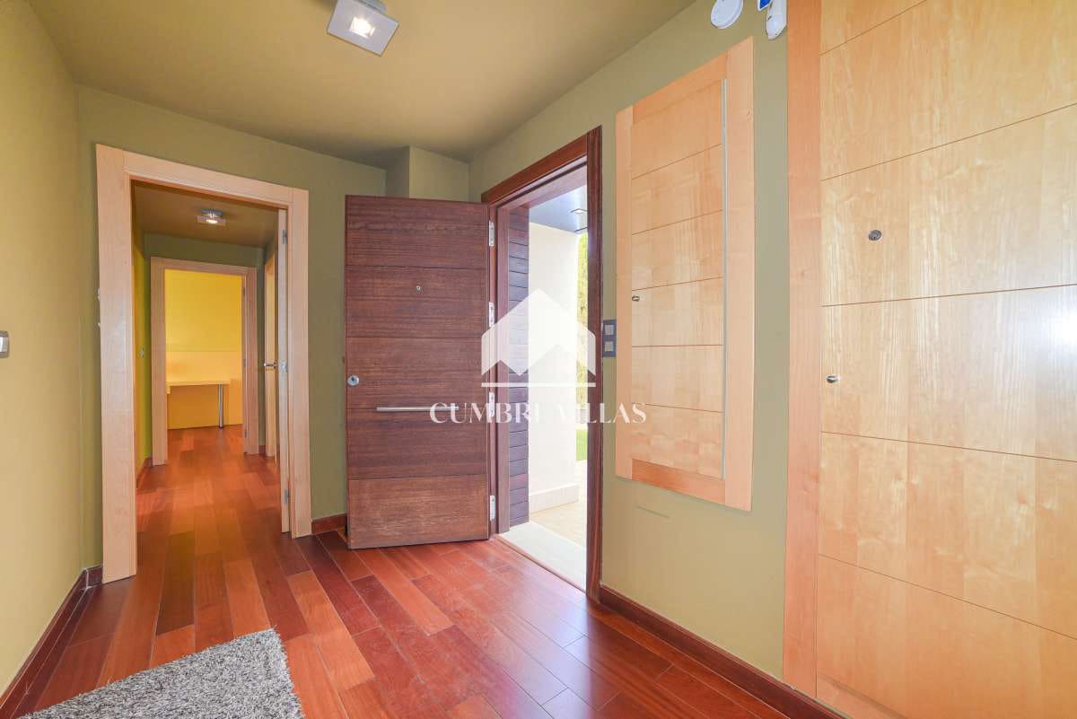 4 slaapkamer Villa te koop in Almunecar met zwembad - € 1.100.000 (Ref: 7290013)