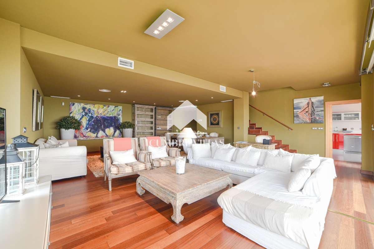 4 slaapkamer Villa te koop in Almunecar met zwembad - € 1.100.000 (Ref: 7290013)