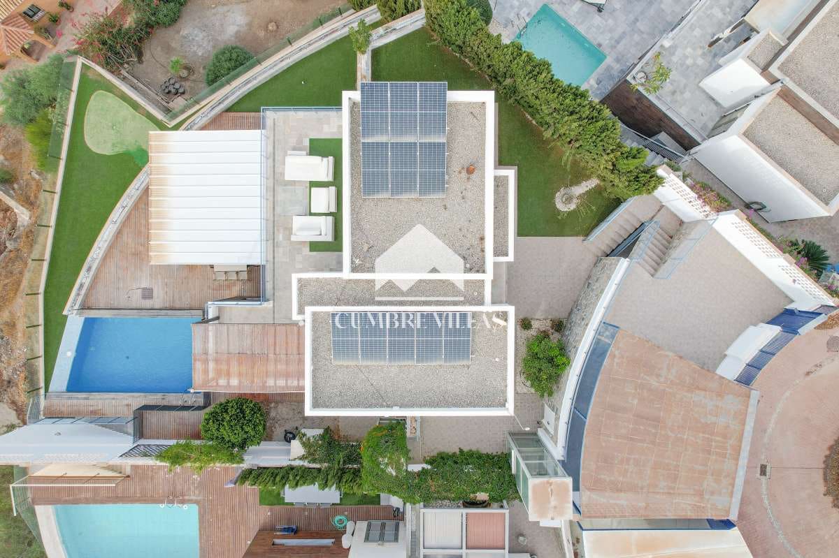 4 slaapkamer Villa te koop in Almunecar met zwembad - € 1.100.000 (Ref: 7290013)