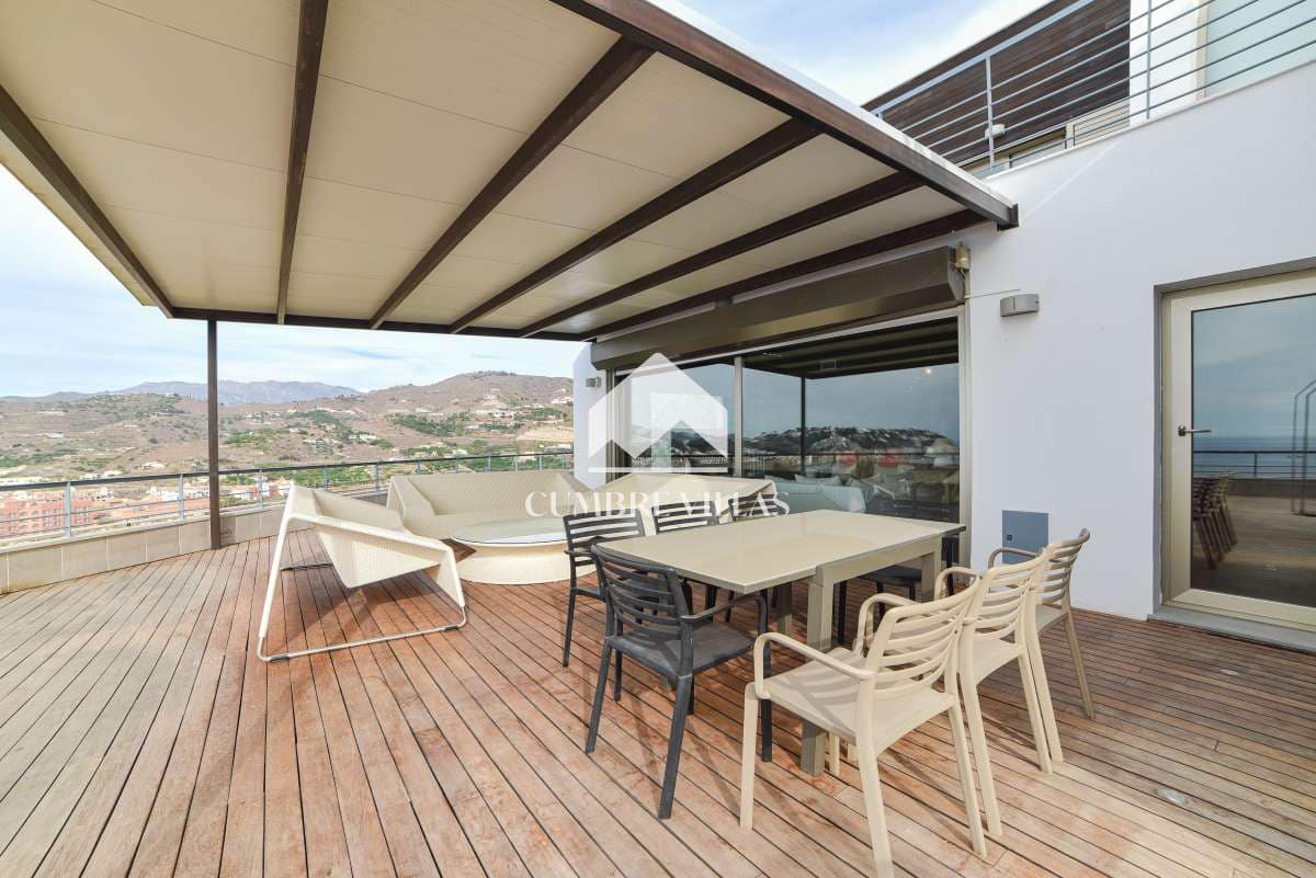 4 slaapkamer Villa te koop in Almunecar met zwembad - € 1.100.000 (Ref: 7290013)