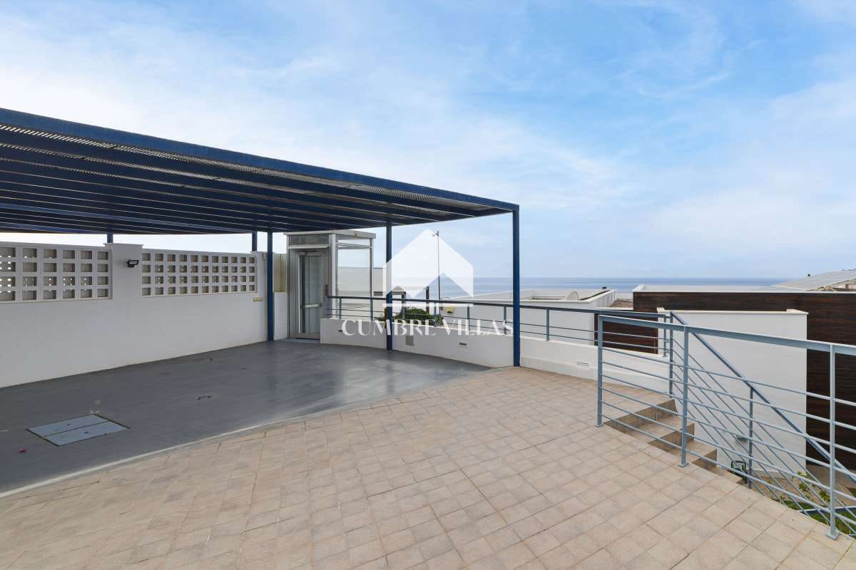 4 slaapkamer Villa te koop in Almunecar met zwembad - € 1.100.000 (Ref: 7290013)