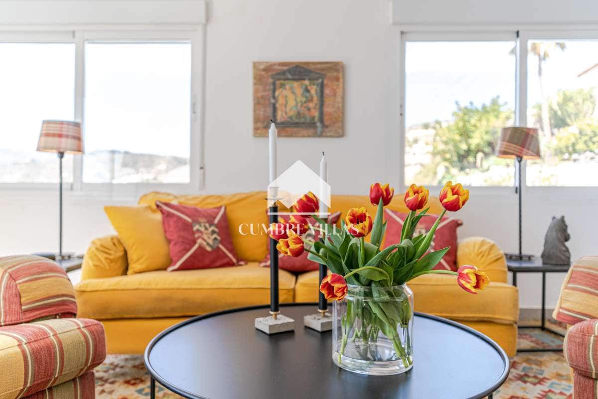 3 slaapkamer Villa te koop in Almunecar met zwembad garage - € 675.000 (Ref: 7450410)