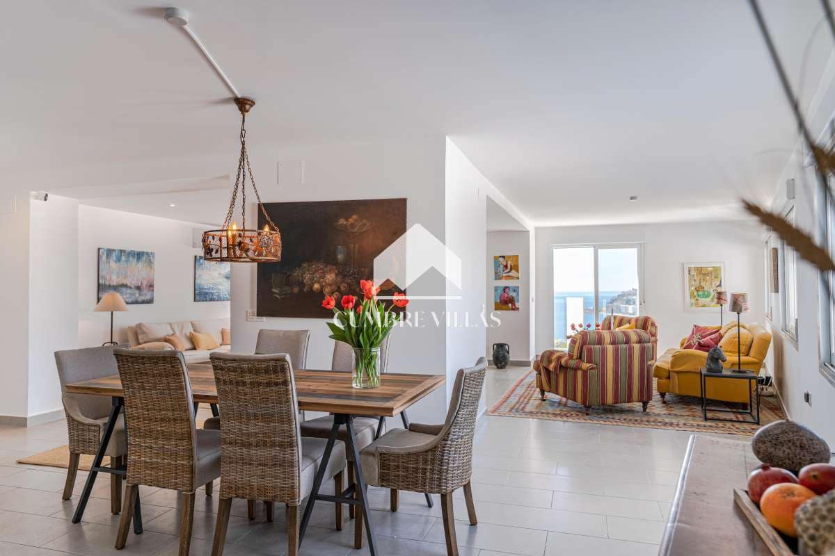 3 slaapkamer Villa te koop in Almunecar met zwembad garage - € 675.000 (Ref: 7450410)