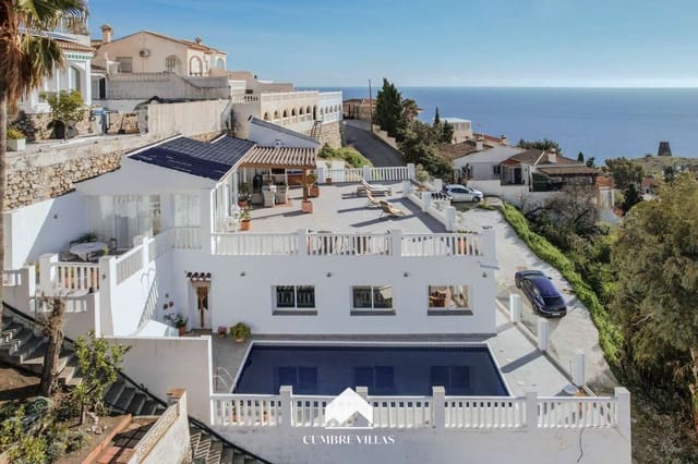 3 slaapkamer Villa te koop in Almuñécar met zwembad garage - € 675.000 (Ref: 7450410)