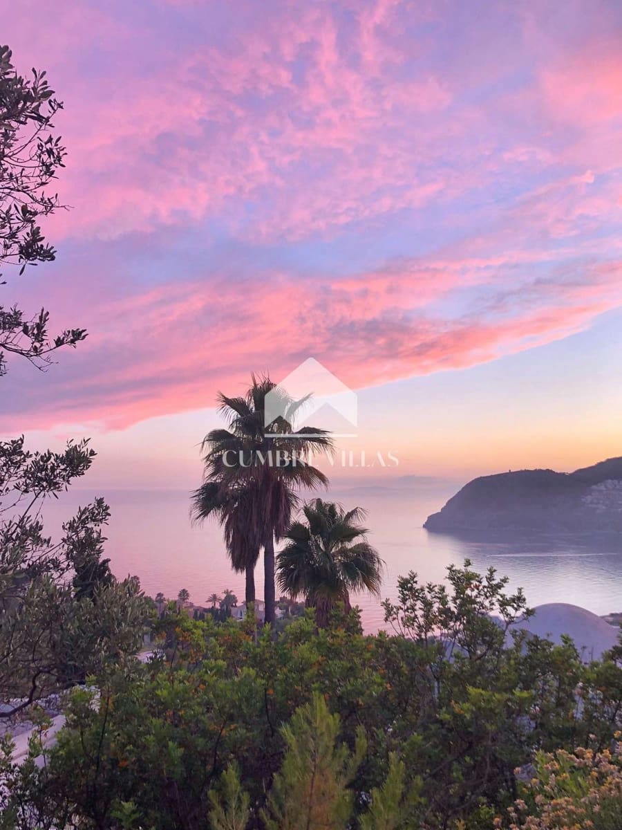 4 soverom Villa til salgs i La Herradura med svømmebasseng - € 1 395 000 (Ref: 7473736)