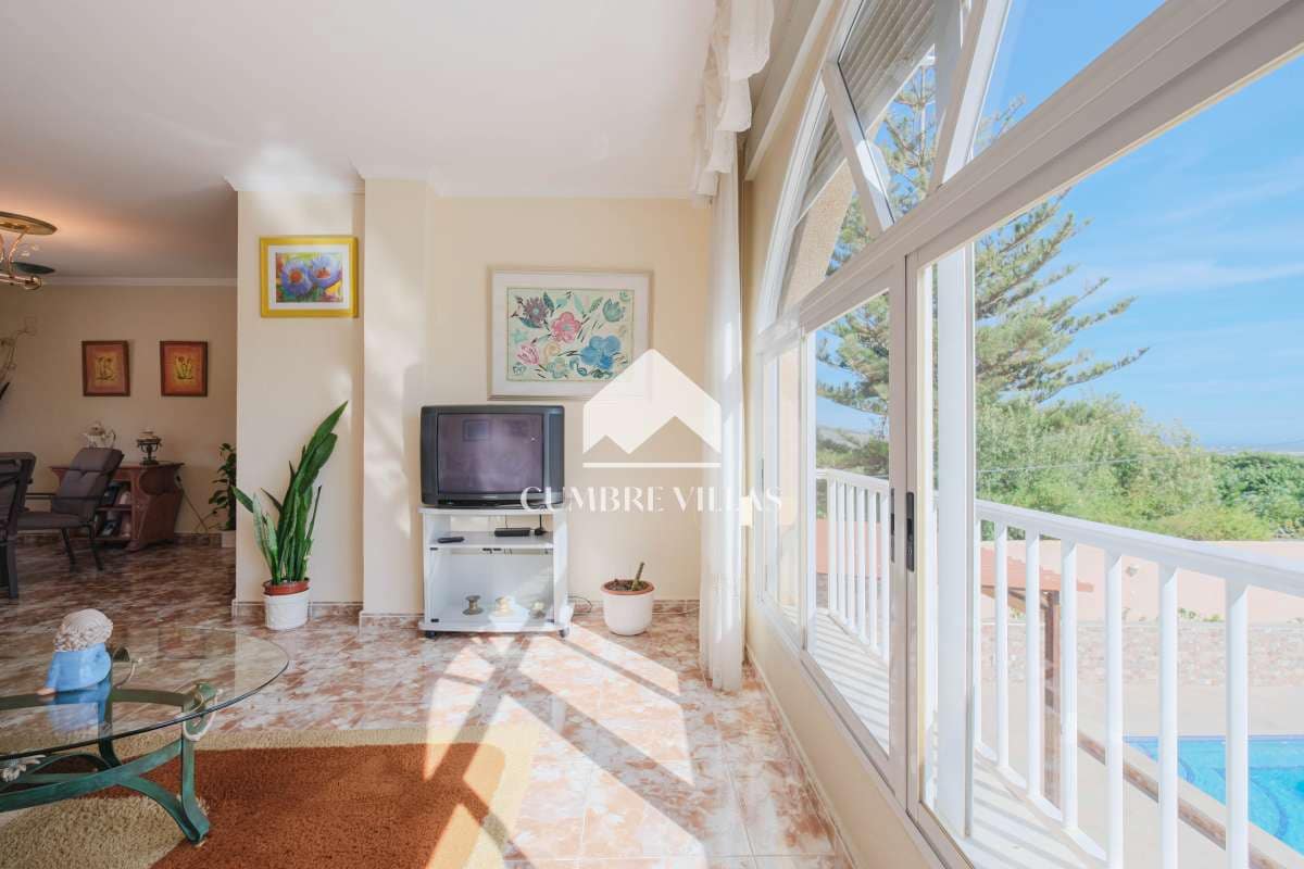 3 soveværelse Finca/Landehus til salg i Salobrena med swimmingpool garage - € 950.000 (Ref: 7864992)