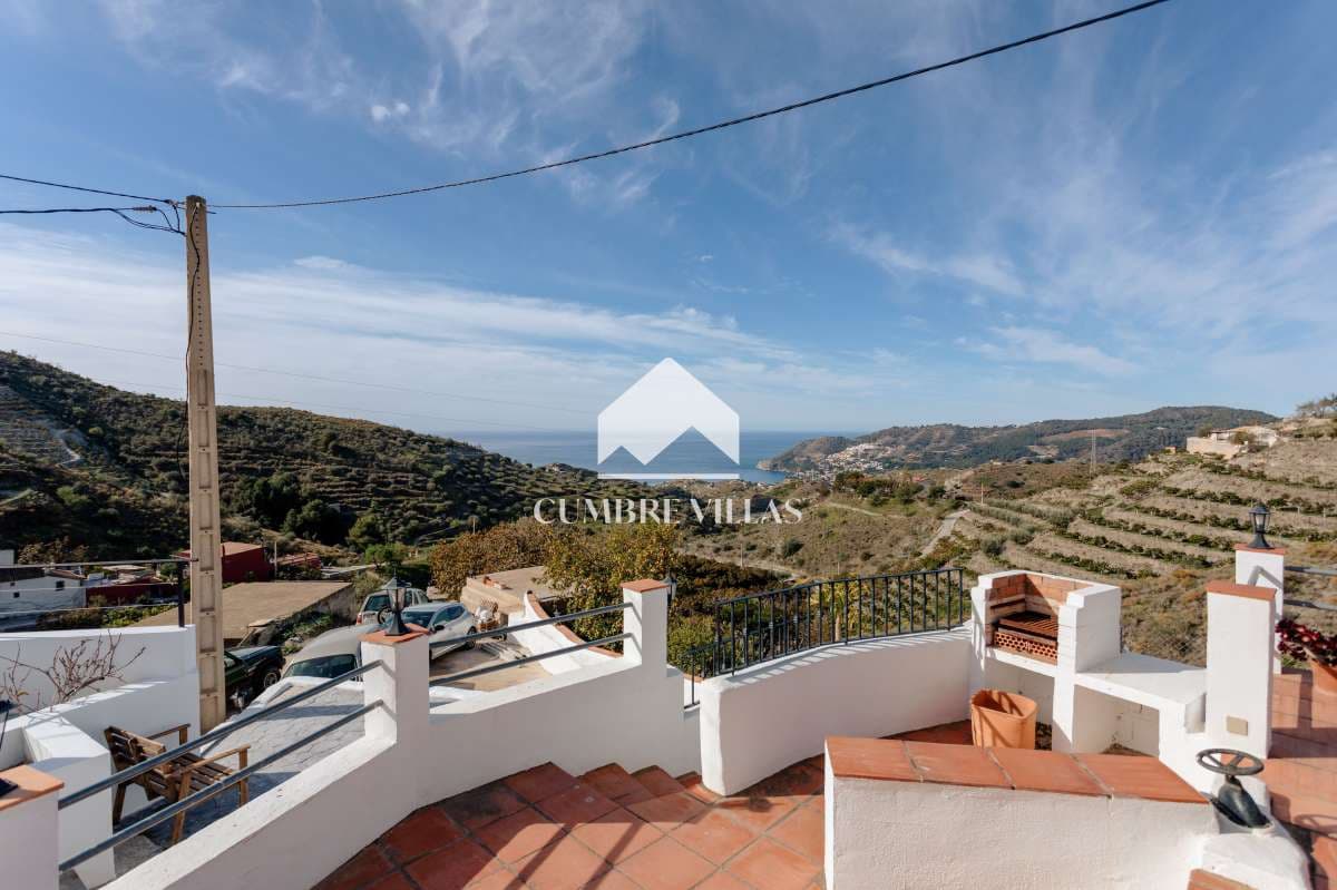 8 soverom Finca/Herregård til salgs i La Herradura med svømmebasseng - € 695 000 (Ref: 8293698)