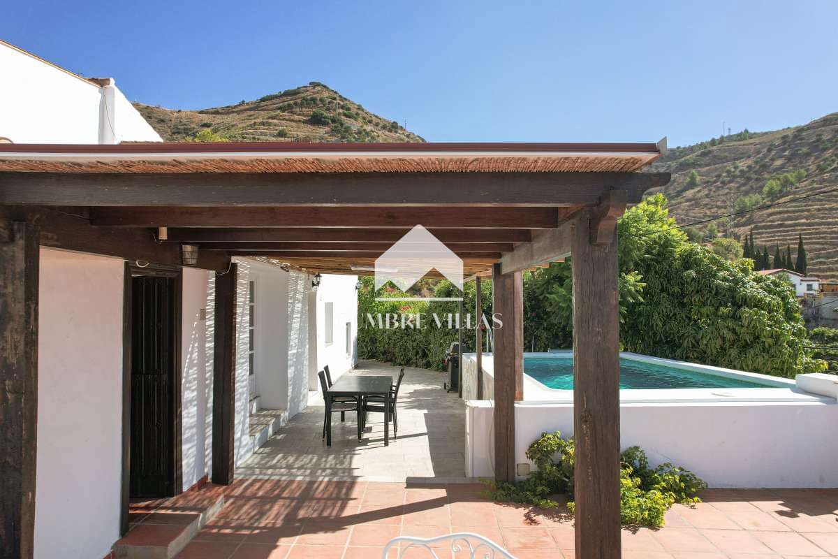 8 soverom Finca/Herregård til salgs i La Herradura med svømmebasseng - € 695 000 (Ref: 8293698)