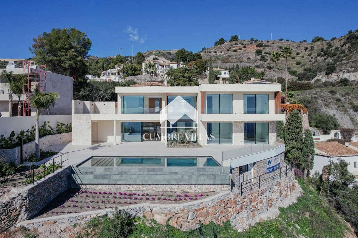 5 slaapkamer Villa te koop in Almunecar met zwembad garage - € 2.525.000 (Ref: 8315612)