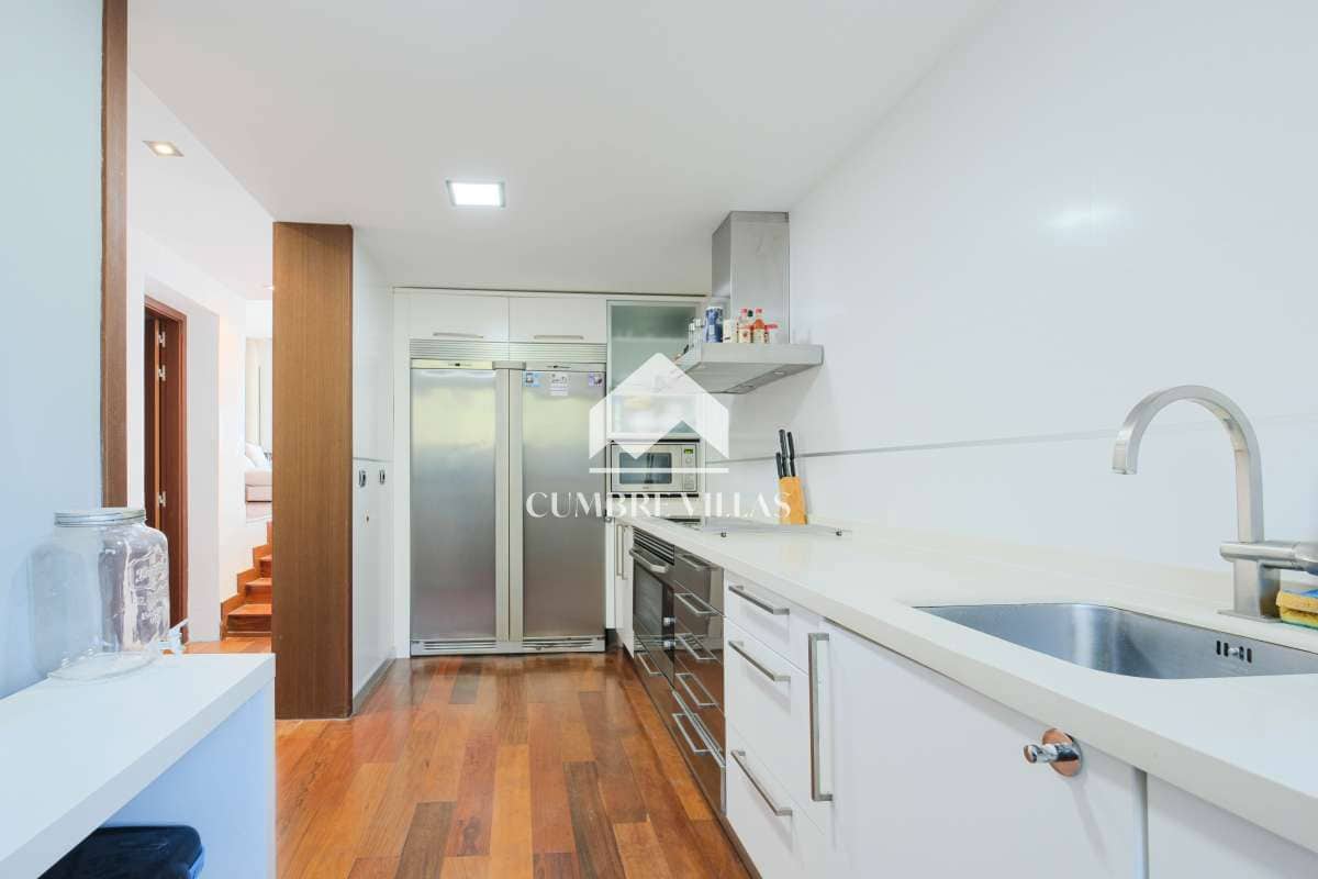 3 Zimmer Haus zu verkaufen in Almunecar mit Pool - 479.000 € (Ref: 8456589)