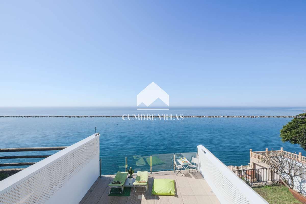 3 Zimmer Haus zu verkaufen in Almunecar mit Pool - 479.000 € (Ref: 8456589)