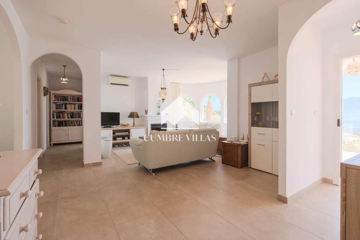 4 soveværelse Villa til salg i Salobrena med swimmingpool garage - € 695.000 (Ref: 8456590)