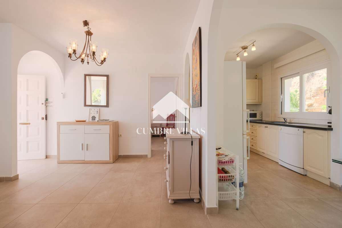 4 soveværelse Villa til salg i Salobrena med swimmingpool garage - € 695.000 (Ref: 8456590)