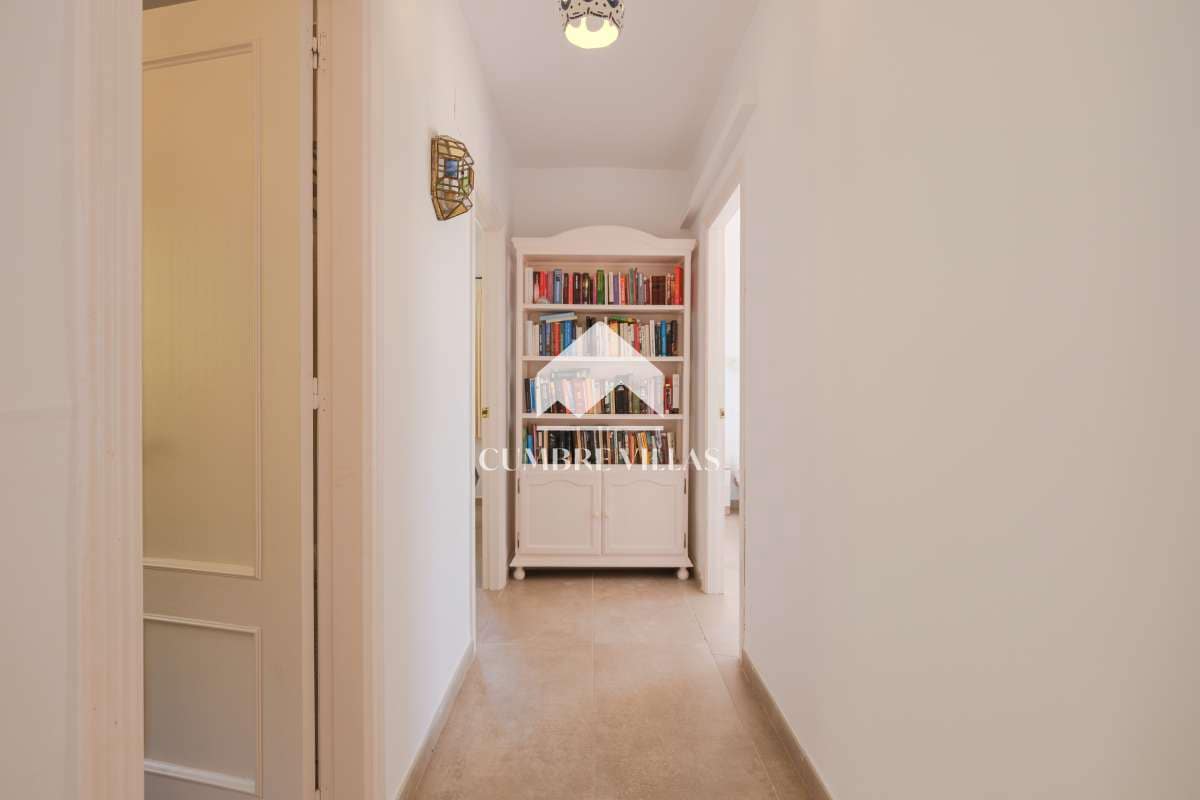 4 soveværelse Villa til salg i Salobrena med swimmingpool garage - € 695.000 (Ref: 8456590)