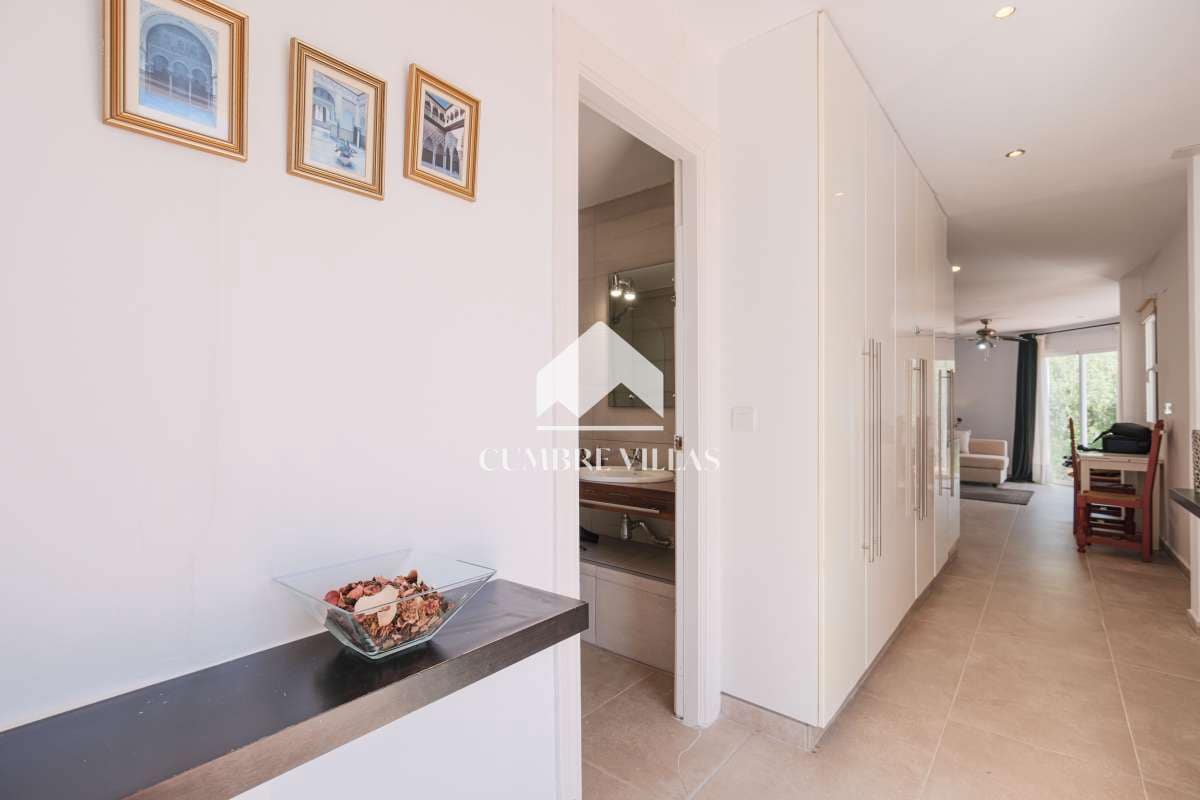 4 soveværelse Villa til salg i Salobrena med swimmingpool garage - € 695.000 (Ref: 8456590)