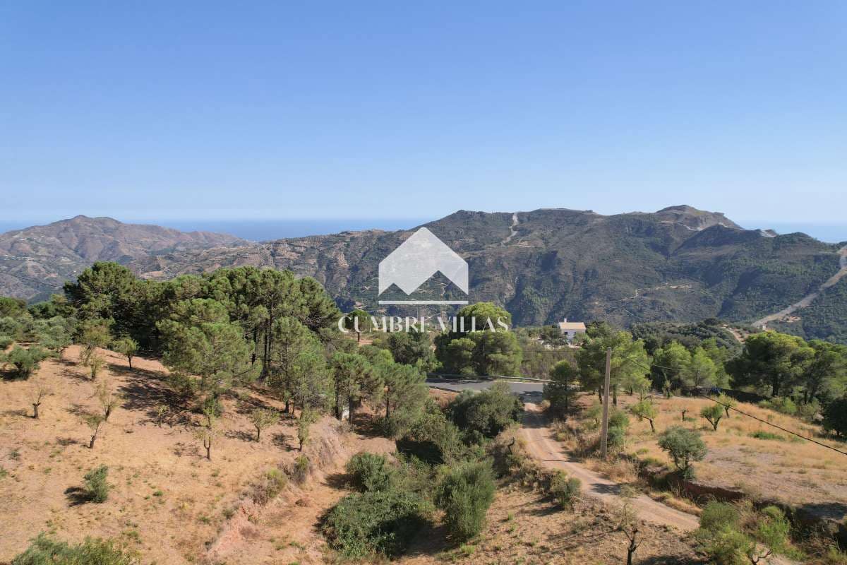 3 soveværelse Finca/Landehus til salg i Otivar med swimmingpool - € 395.000 (Ref: 8509852)