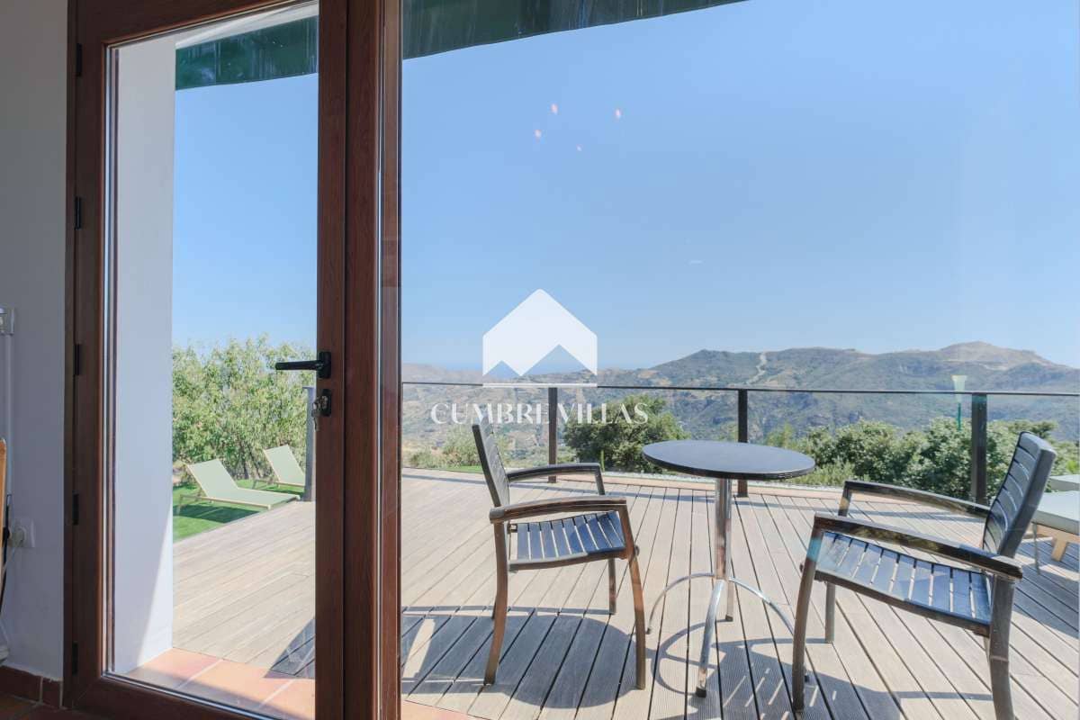 3 soveværelse Finca/Landehus til salg i Otivar med swimmingpool - € 395.000 (Ref: 8509852)