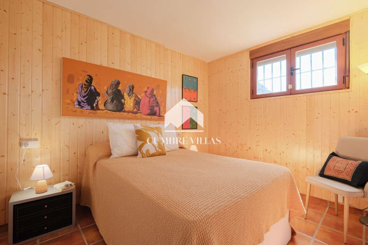 3 soveværelse Finca/Landehus til salg i Otivar med swimmingpool - € 395.000 (Ref: 8509852)