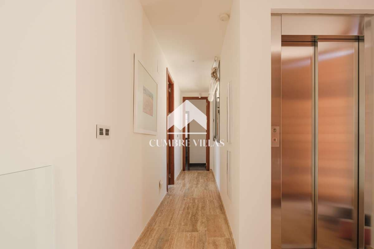 5 soveværelse Villa til salg i Salobrena med swimmingpool - € 1.950.000 (Ref: 8528970)