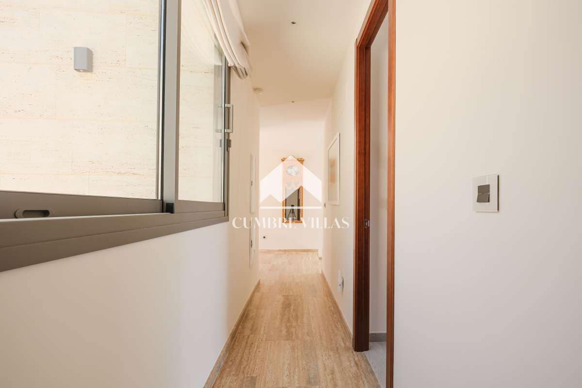 5 soveværelse Villa til salg i Salobrena med swimmingpool - € 1.950.000 (Ref: 8528970)