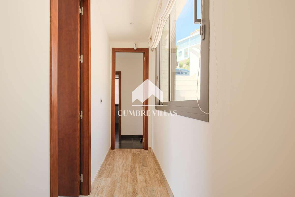 5 soveværelse Villa til salg i Salobrena med swimmingpool - € 1.950.000 (Ref: 8528970)