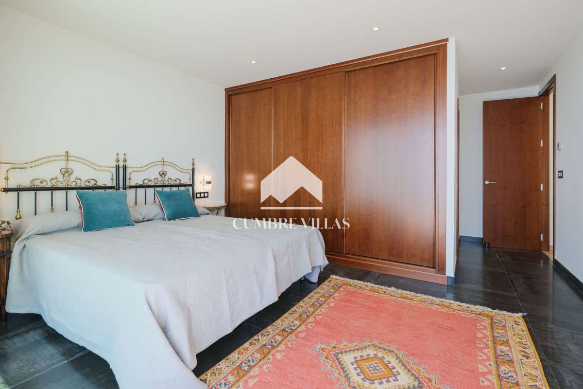 5 soveværelse Villa til salg i Salobrena med swimmingpool - € 1.950.000 (Ref: 8528970)