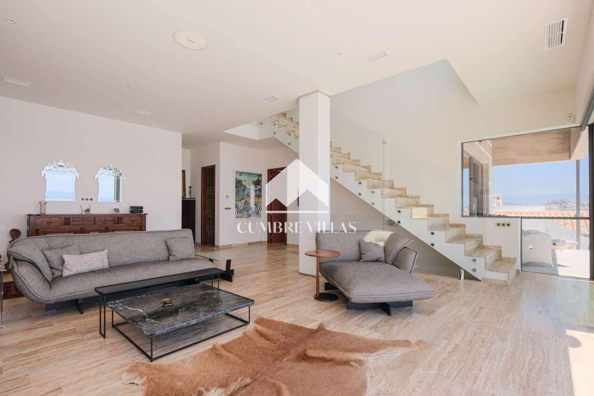 5 soveværelse Villa til salg i Salobrena med swimmingpool - € 1.950.000 (Ref: 8528970)