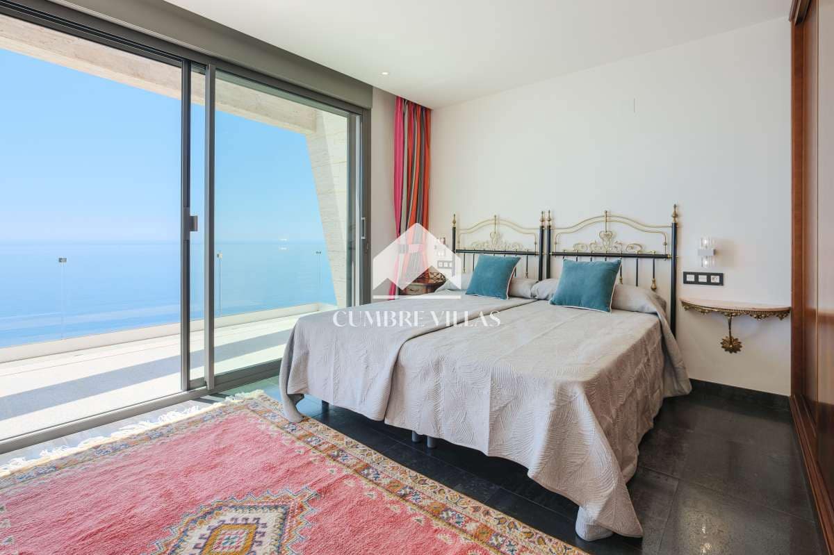 5 soveværelse Villa til salg i Salobrena med swimmingpool - € 1.950.000 (Ref: 8528970)