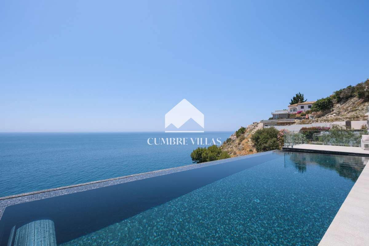 5 soveværelse Villa til salg i Salobrena med swimmingpool - € 1.950.000 (Ref: 8528970)