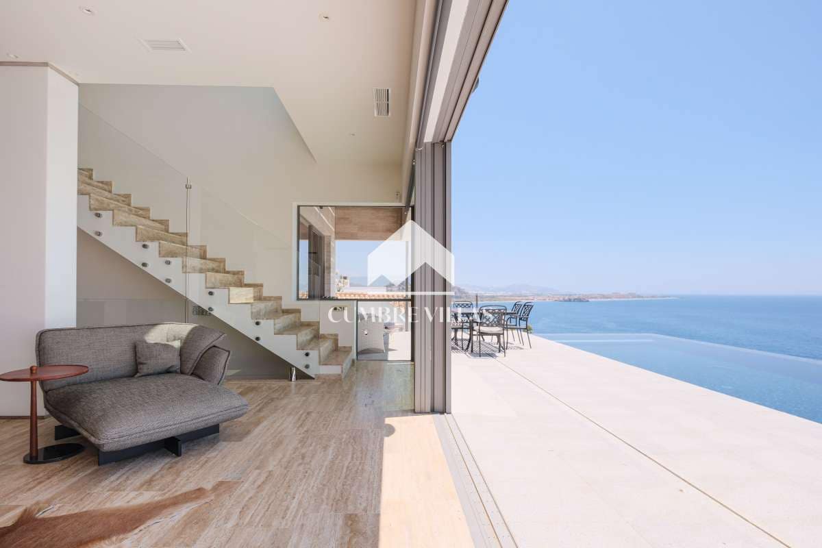 5 soveværelse Villa til salg i Salobrena med swimmingpool - € 1.950.000 (Ref: 8528970)