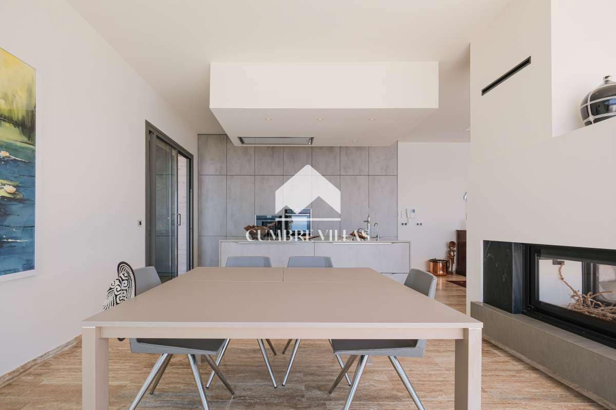 5 soveværelse Villa til salg i Salobrena med swimmingpool - € 1.950.000 (Ref: 8528970)