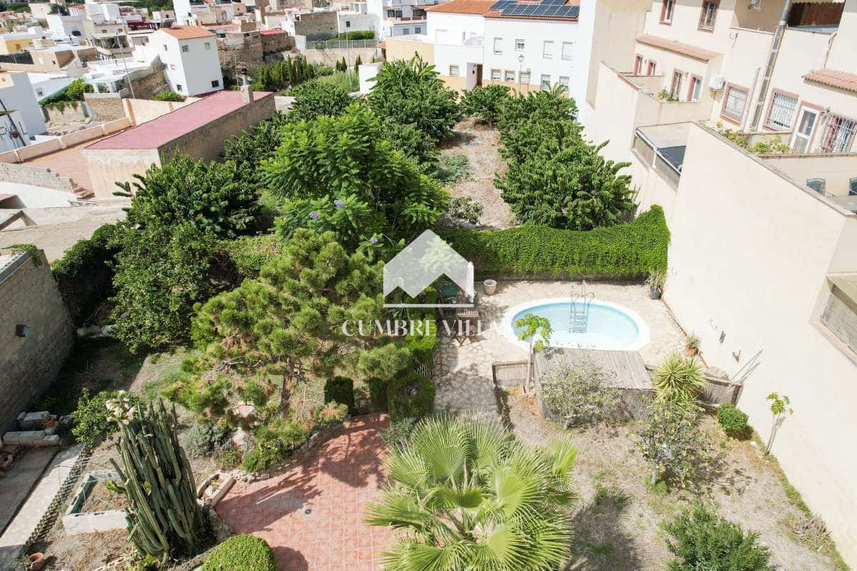 4 soveværelse Byhus til salg i Lobres med swimmingpool garage - € 358.000 (Ref: 8533501)