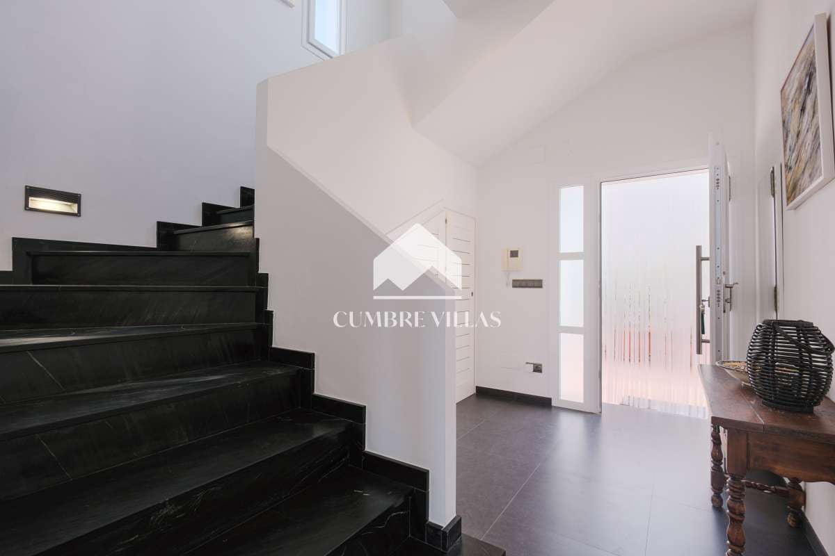 4 soverom Villa til salgs i Salobrena med svømmebasseng - € 879 000 (Ref: 8619663)