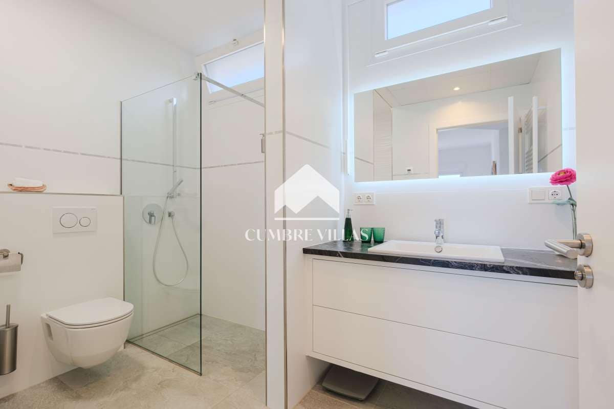 4 soverom Villa til salgs i Salobrena med svømmebasseng - € 879 000 (Ref: 8619663)