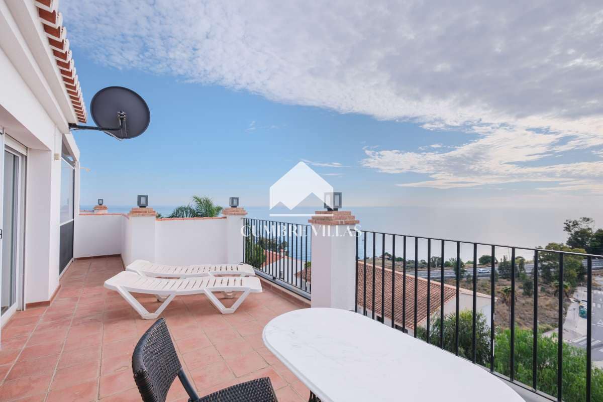 4 soverom Villa til salgs i Salobrena med svømmebasseng - € 879 000 (Ref: 8619663)