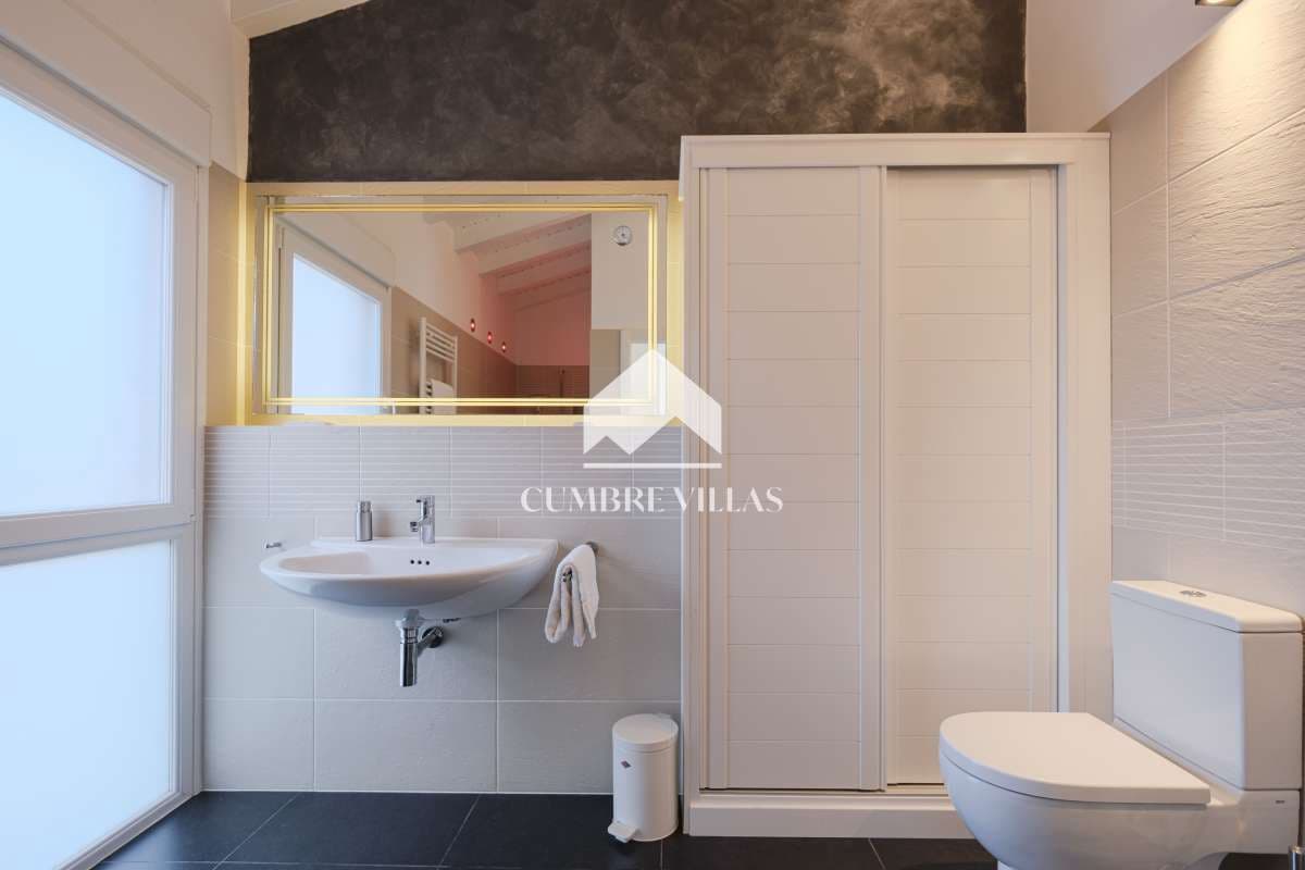 4 soverom Villa til salgs i Salobrena med svømmebasseng - € 879 000 (Ref: 8619663)