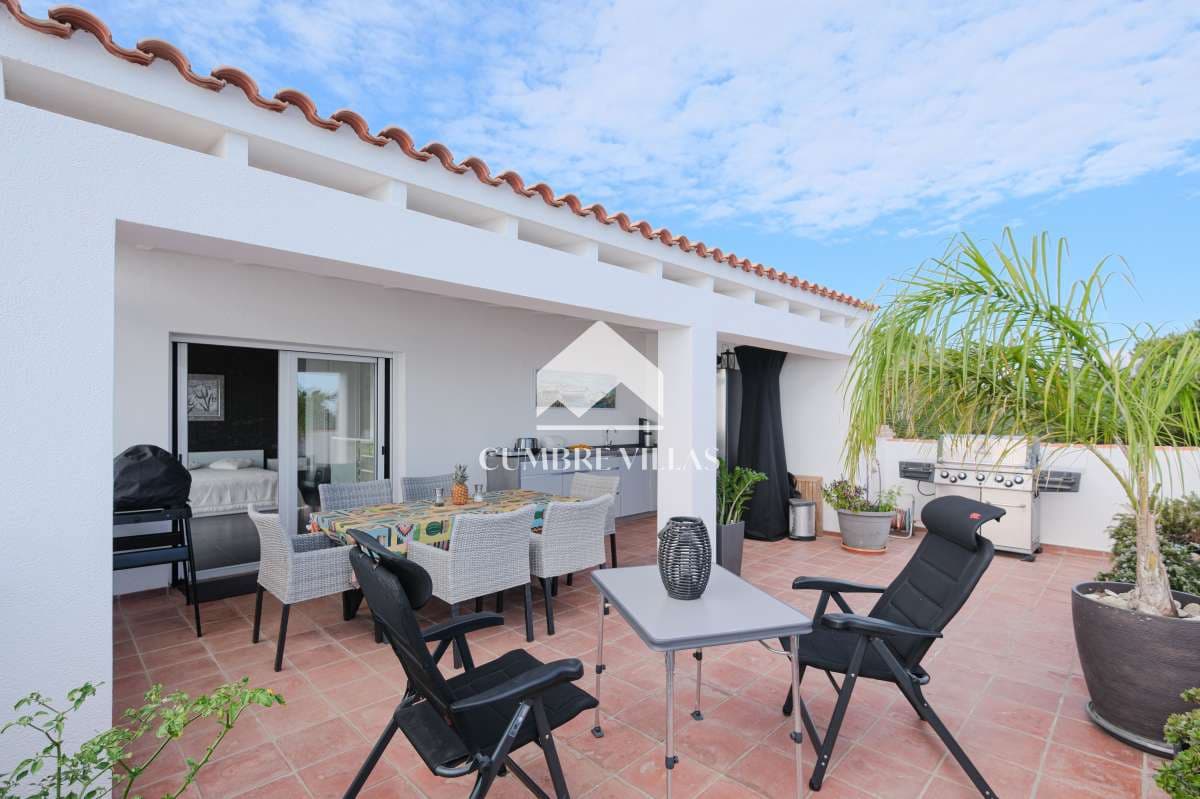 4 soverom Villa til salgs i Salobrena med svømmebasseng - € 879 000 (Ref: 8619663)